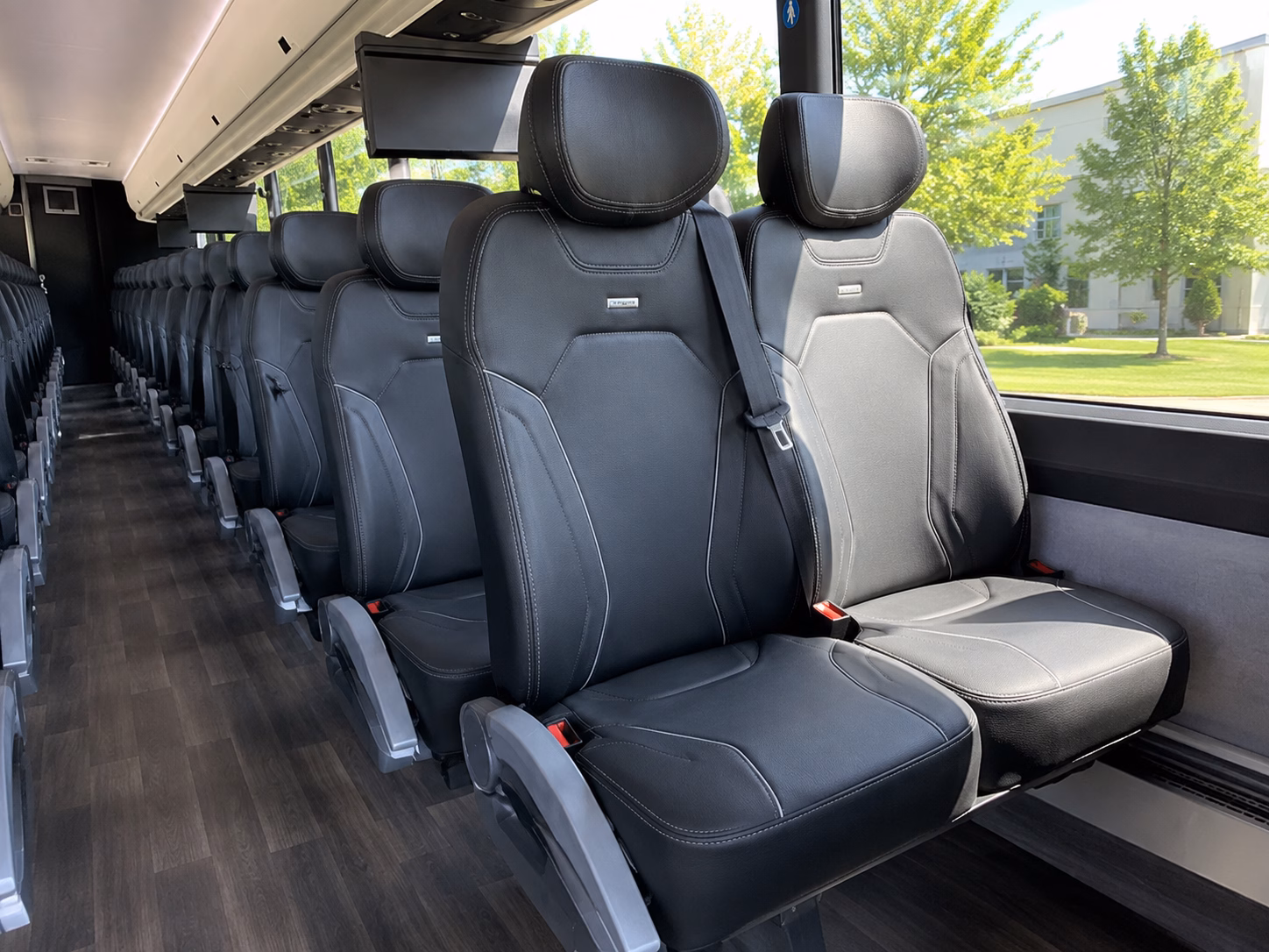 why a charter bus makes your la and san diego field trip so much easier